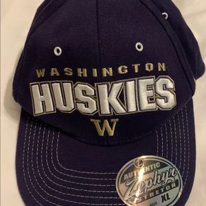 Washington Huskies Hat